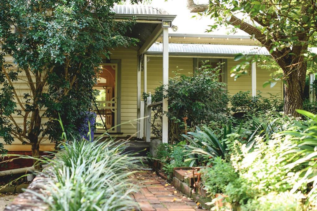 Plynlimmon-1860 Heritage Cottage Or Double Room With Orchard View Kurrajong Exterior foto